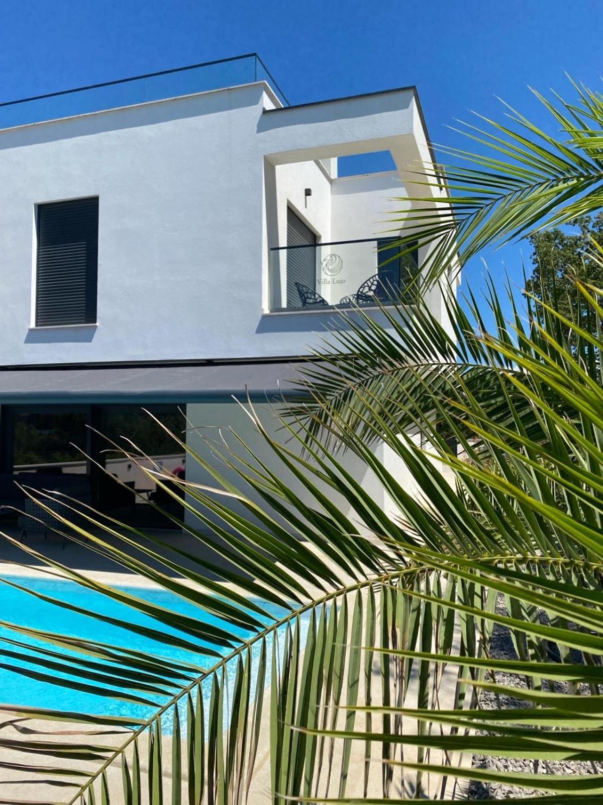 Villa Lujo Porec Funtana Exterior photo